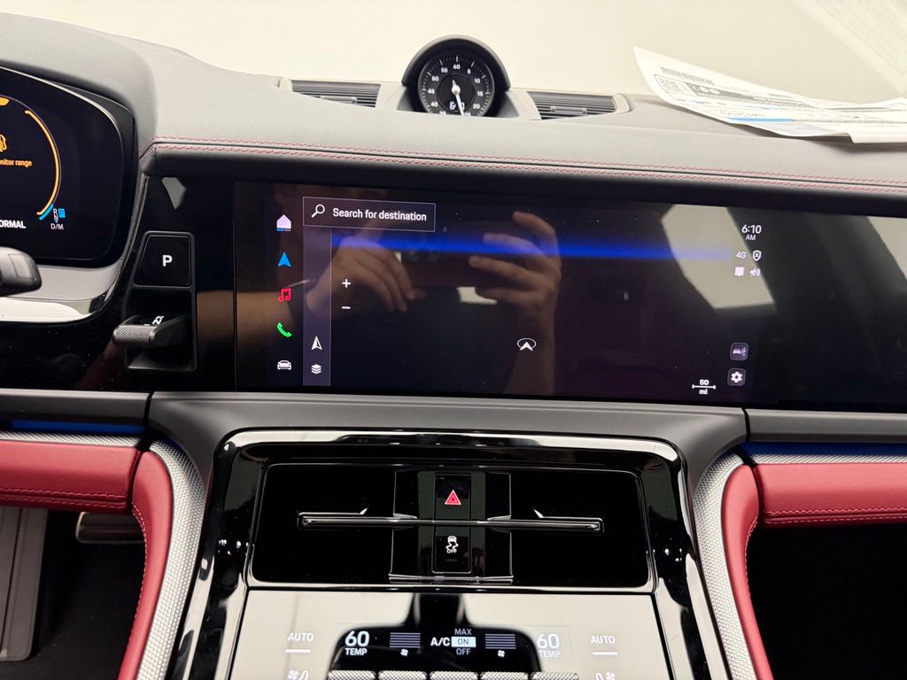 Thumbnail: 2026 Porsche Panamera - 17