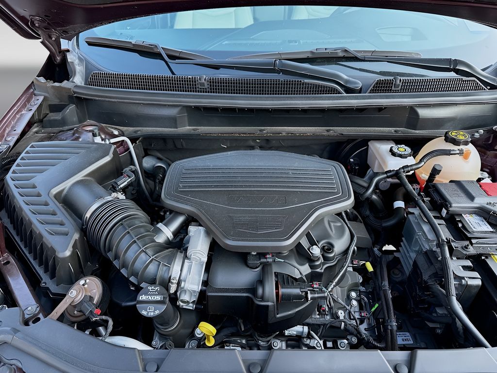 Used 2022 Red Cadillac Sport image 30