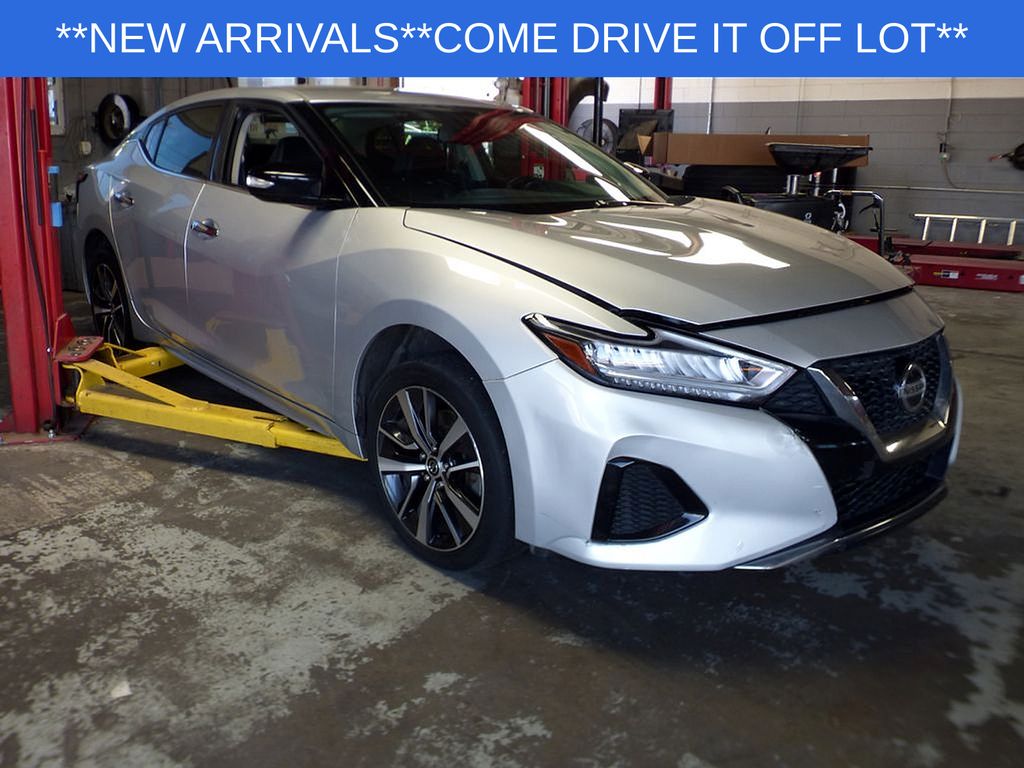 2020 Nissan Maxima SV FWD