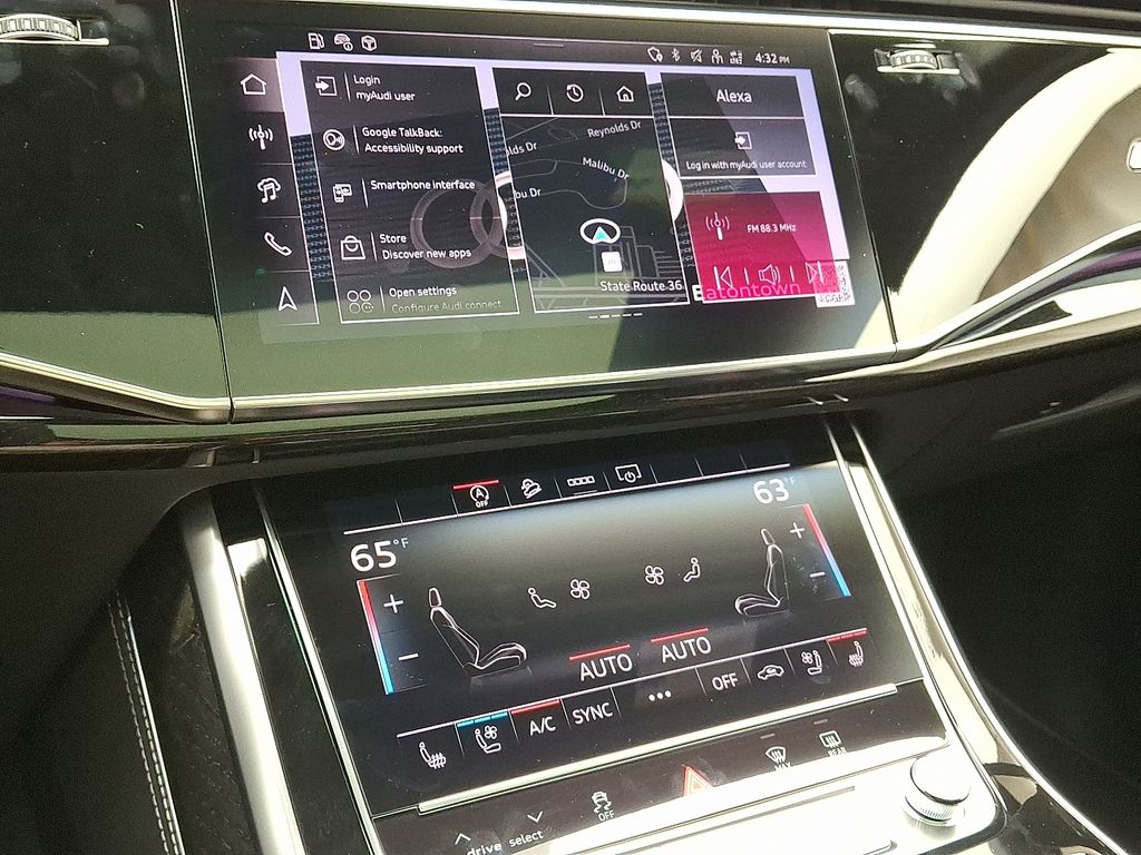 Thumbnail: 2025 Audi Q7 - 10