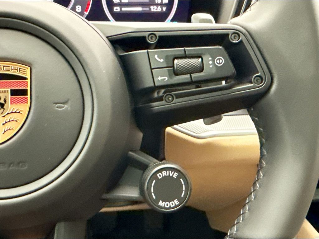 Thumbnail: 2026 Porsche Cayenne - 14