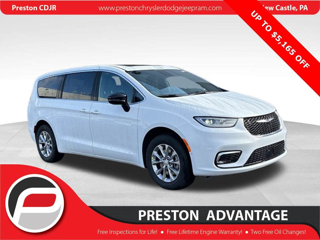 2026 Chrysler Pacifica Select