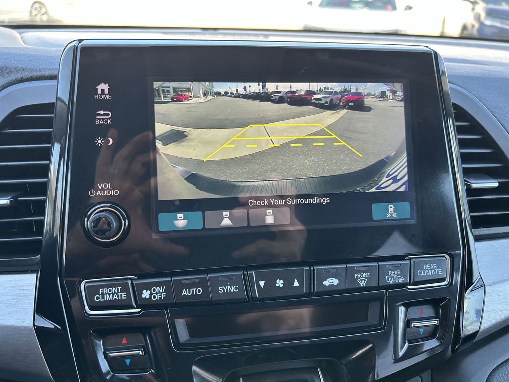 Thumbnail: 2023 Honda Odyssey - 17