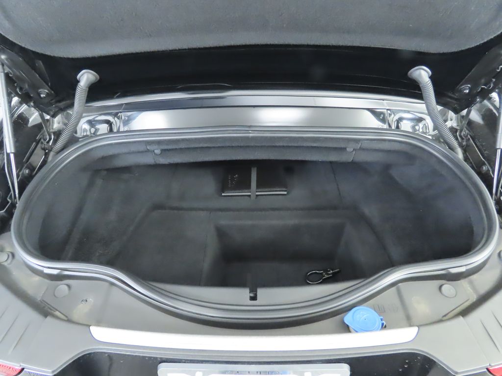 Thumbnail: 2016 Jaguar F-Type - 32