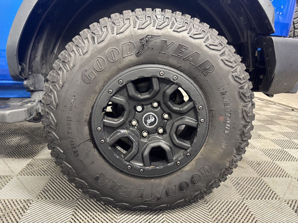 Thumbnail: 2022 Ford Bronco - 12