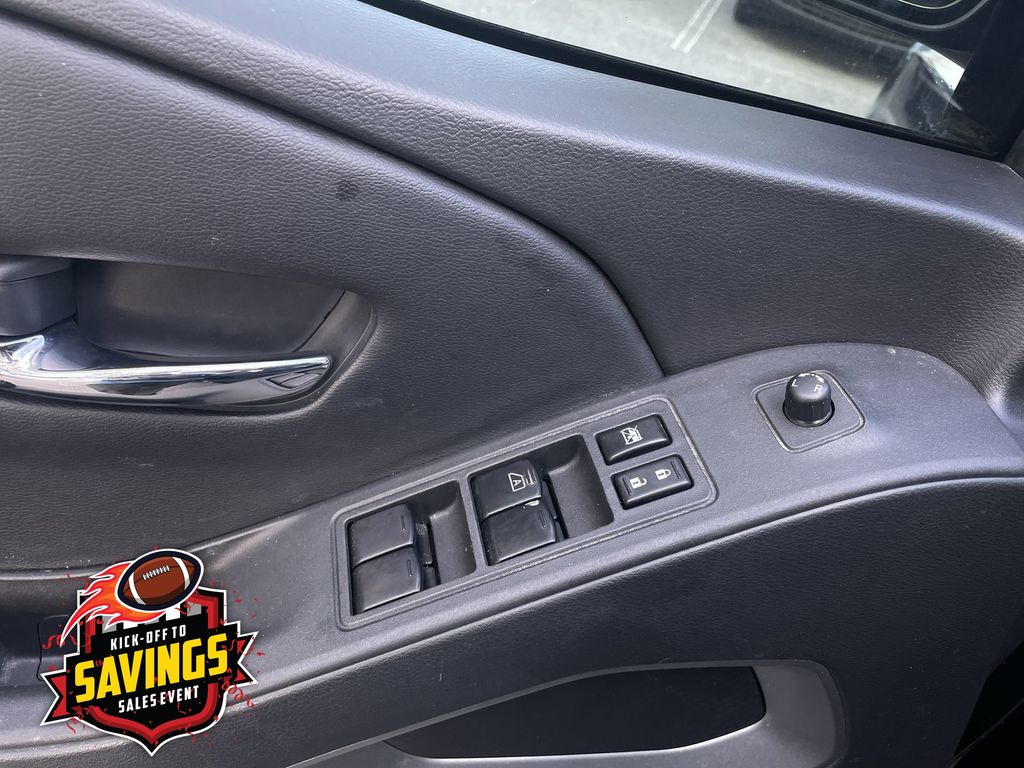 Used 2025 Nissan Frontier Truck
