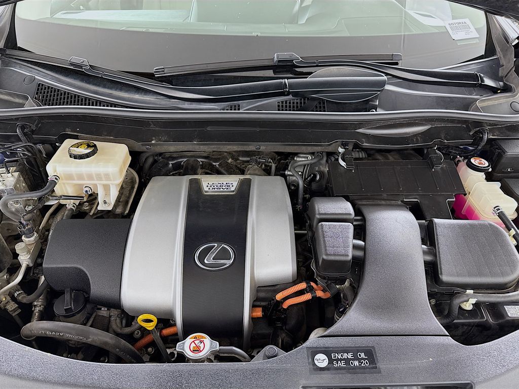 2019 Lexus RX  30