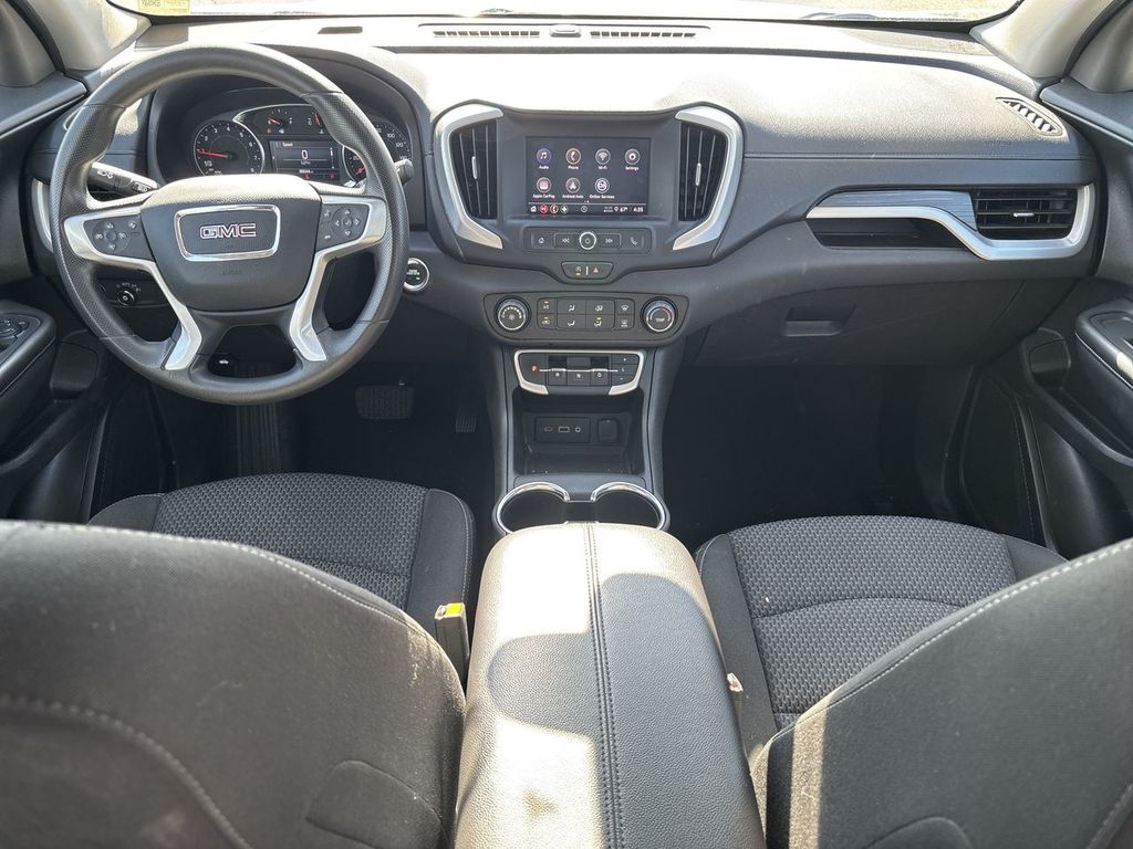 Used 2024 GMC Terrain SUV