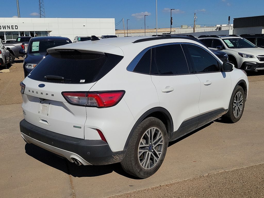 2020 Ford Escape SEL - 9
