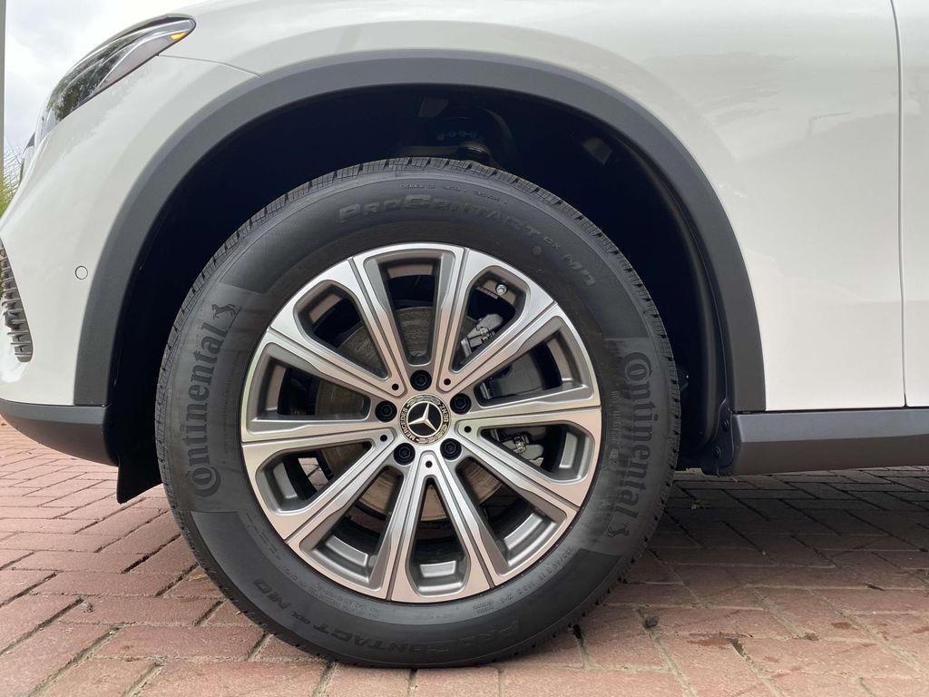 Thumbnail: 2024 Mercedes-Benz GLC - 7