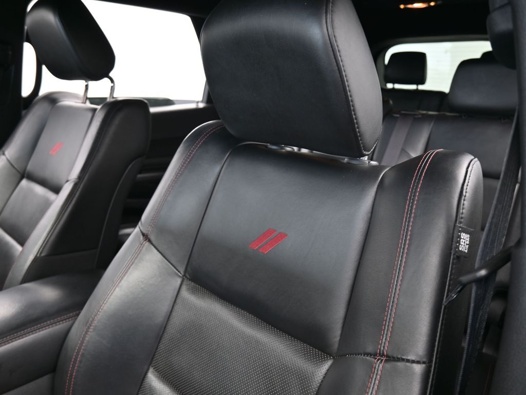 Used 2022 DB Black Crystal Clearcoat Dodge R/T image 16