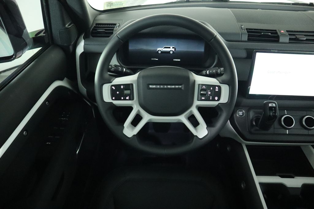 Thumbnail: 2025 Land Rover Defender - 10
