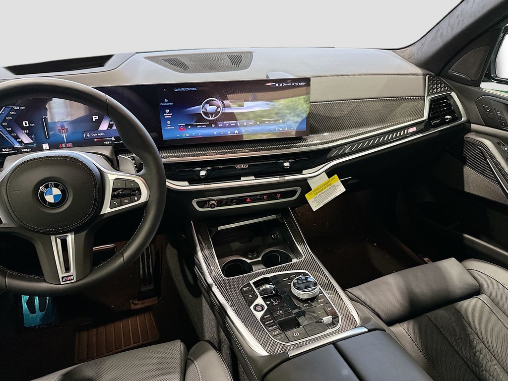 New 2027 Green BMW M60i image 25