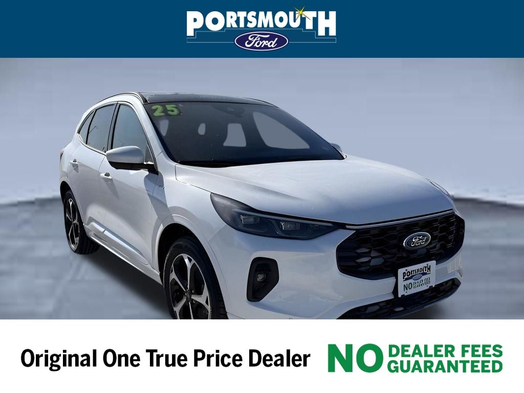 White Metallic 2025 Ford Escape ST-Line Elite AWD SUV / Crossover All-Wheel Drive 8-Speed Automatic