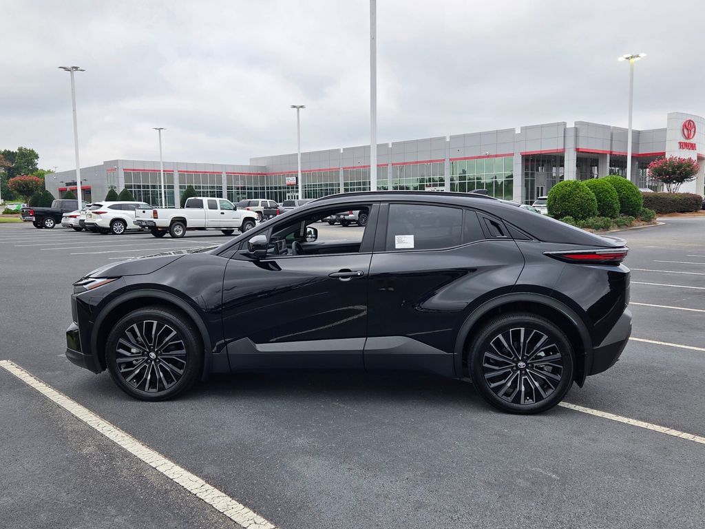 New 2026 Toyota C-HR SUV