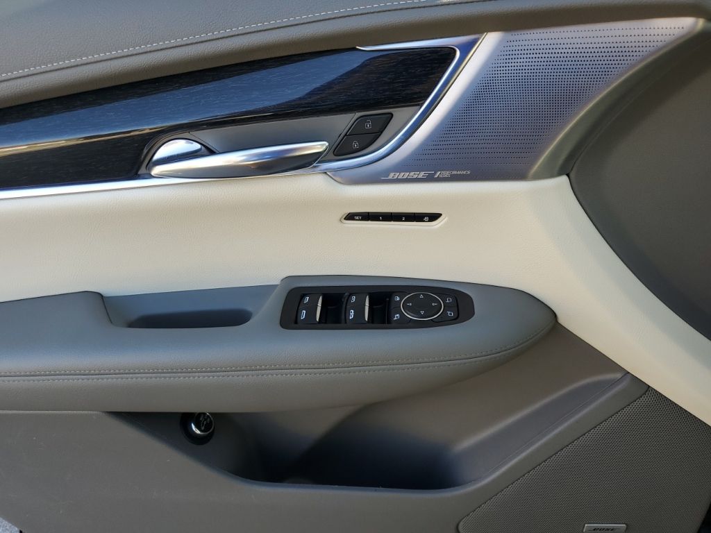 Used Car 2020 Cadillac Xt6  Premium Luxury For Sale Under $35,000 In Austin, Texas