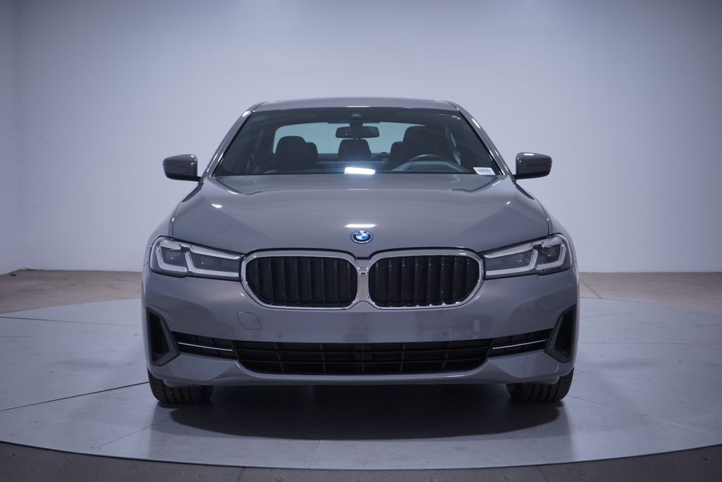 Thumbnail: 2022 BMW 5 Series - 4
