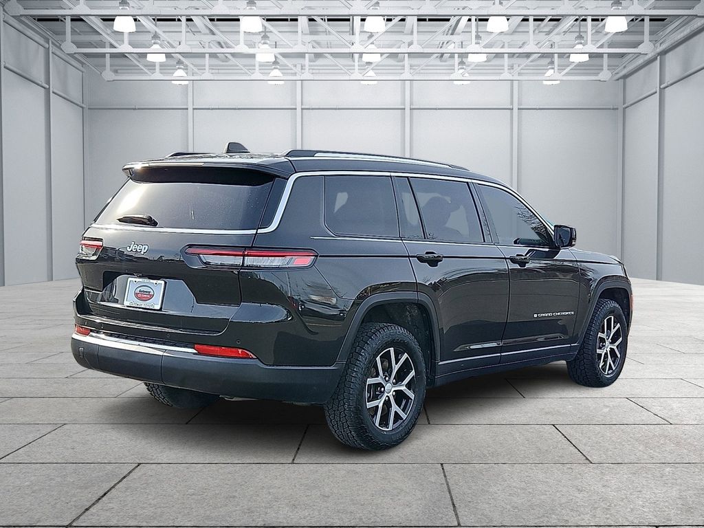 Thumbnail: 2023 Jeep Grand Cherokee L - 7