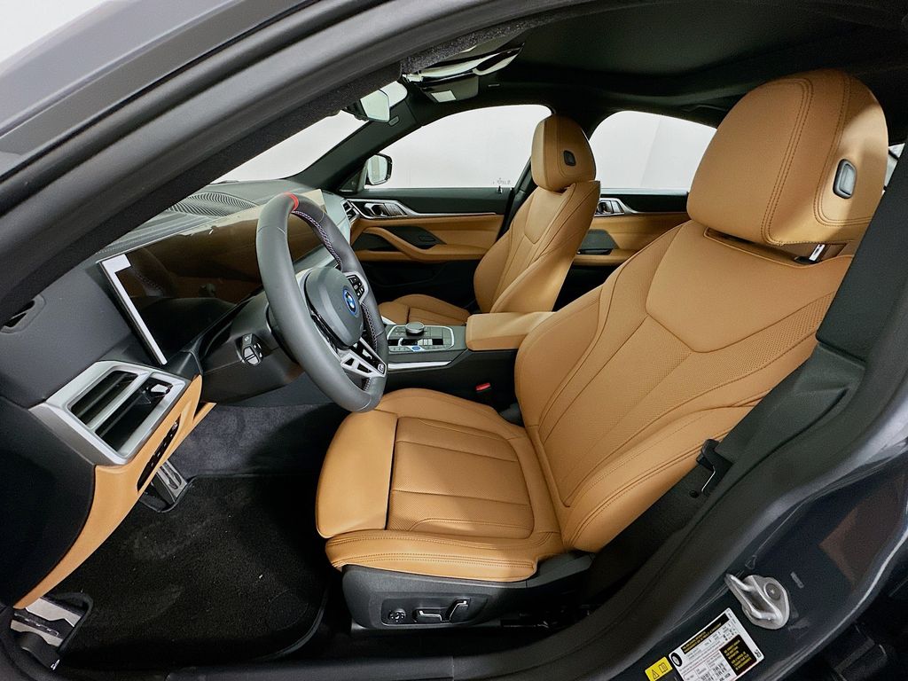 Thumbnail: 2025 BMW i4 - 16