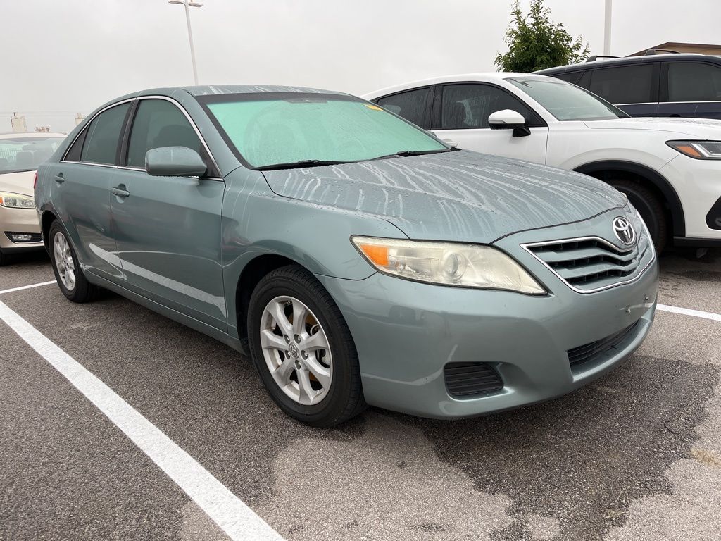 2011 Toyota Camry LE 2
