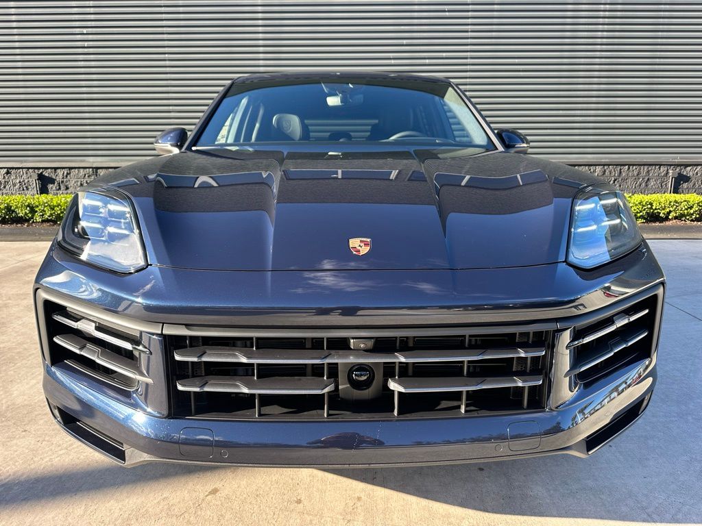 Thumbnail: 2026 Porsche Cayenne - 7