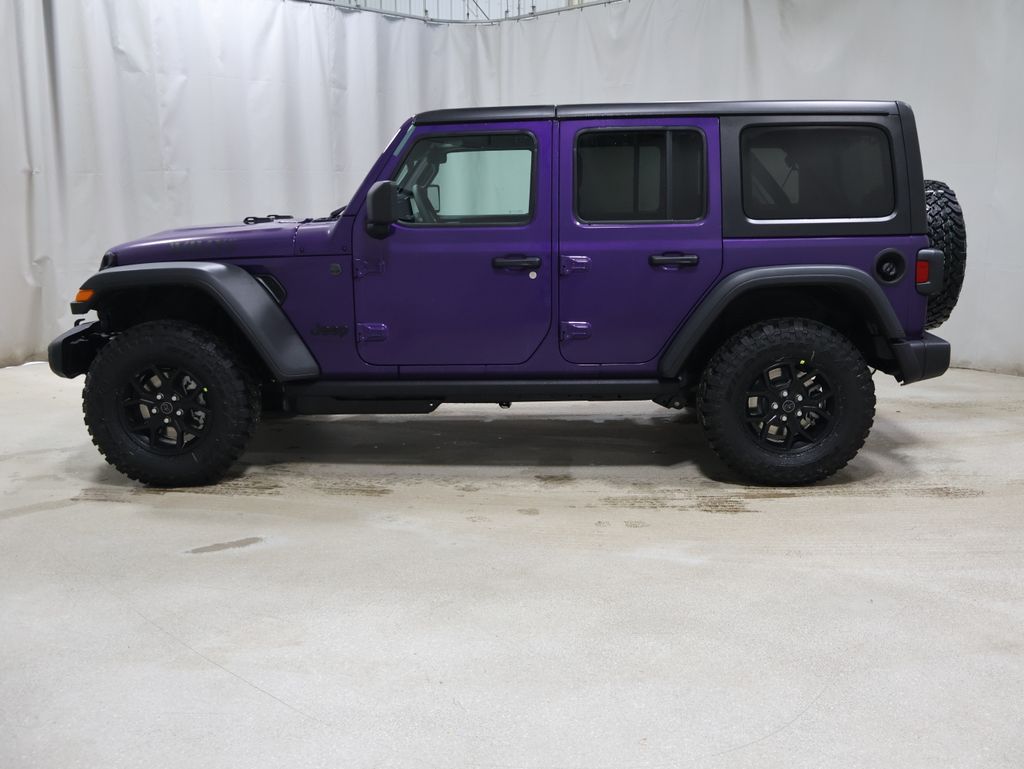 View vehicle photo 4