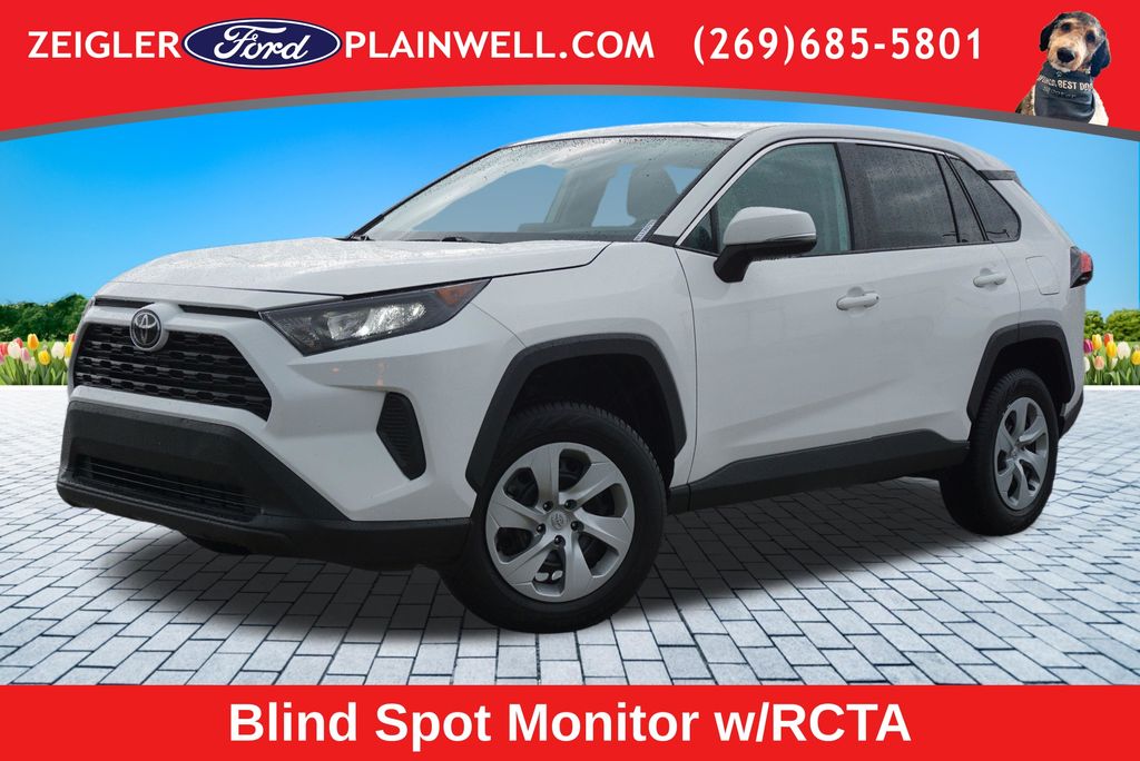 White 2022 Toyota RAV4 SUV / Crossover Front-Wheel Drive 8-Speed Automatic