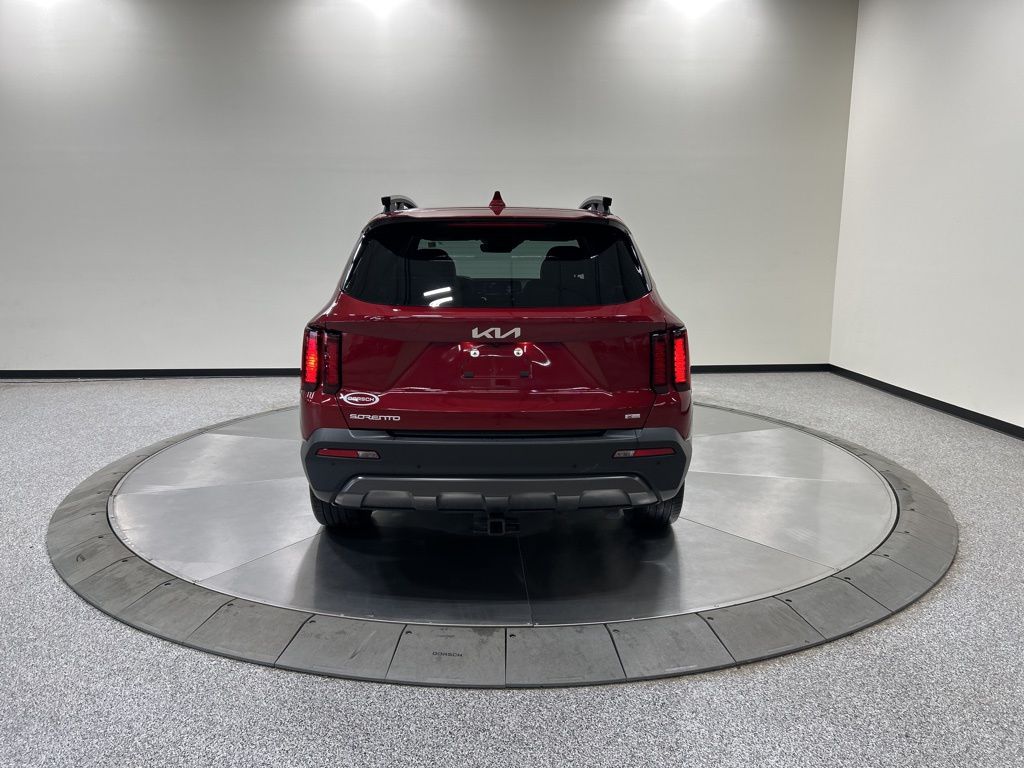 used 2023 Kia Sorento car, priced at $28,591