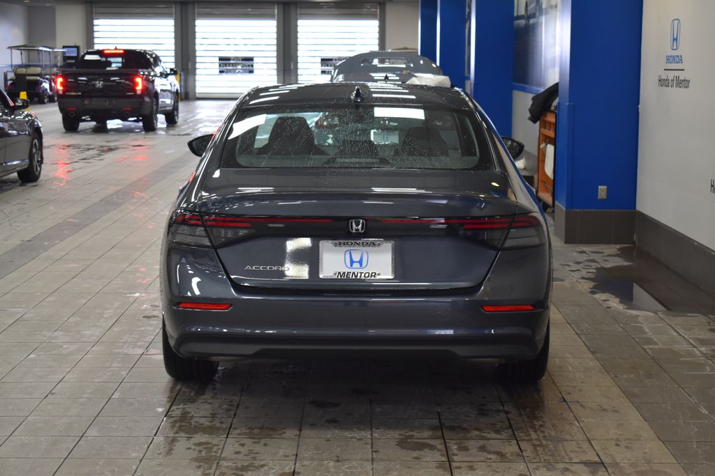 2025 Honda Accord LX 6