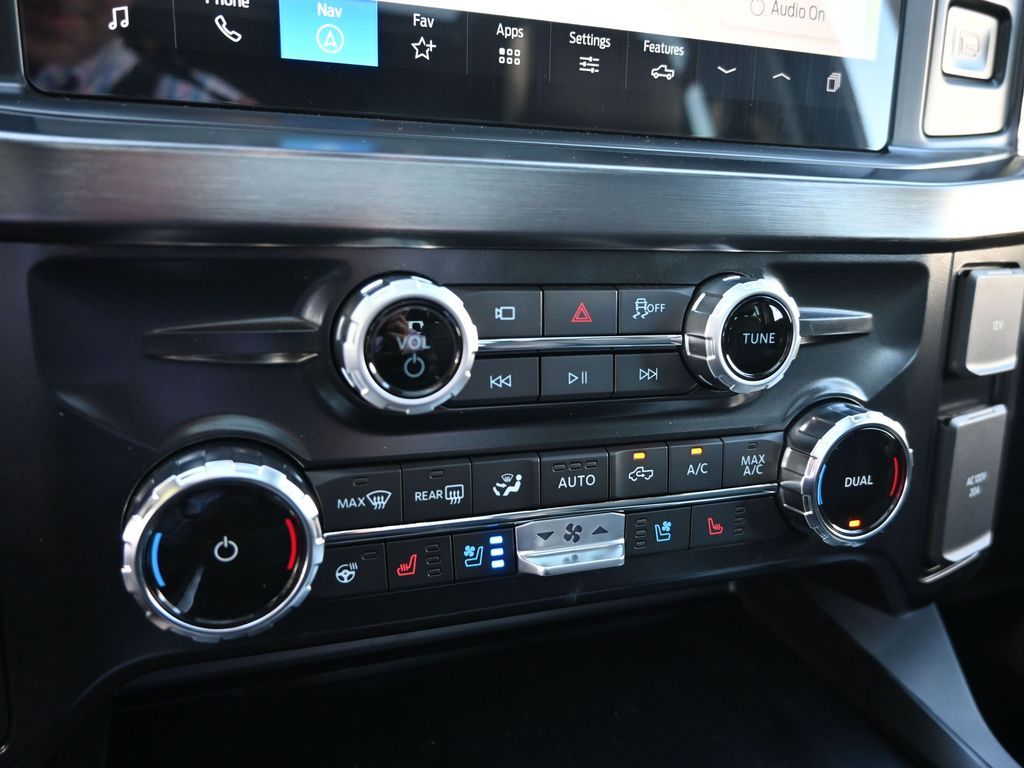 2025 Ford F-350 Super Duty Lariat