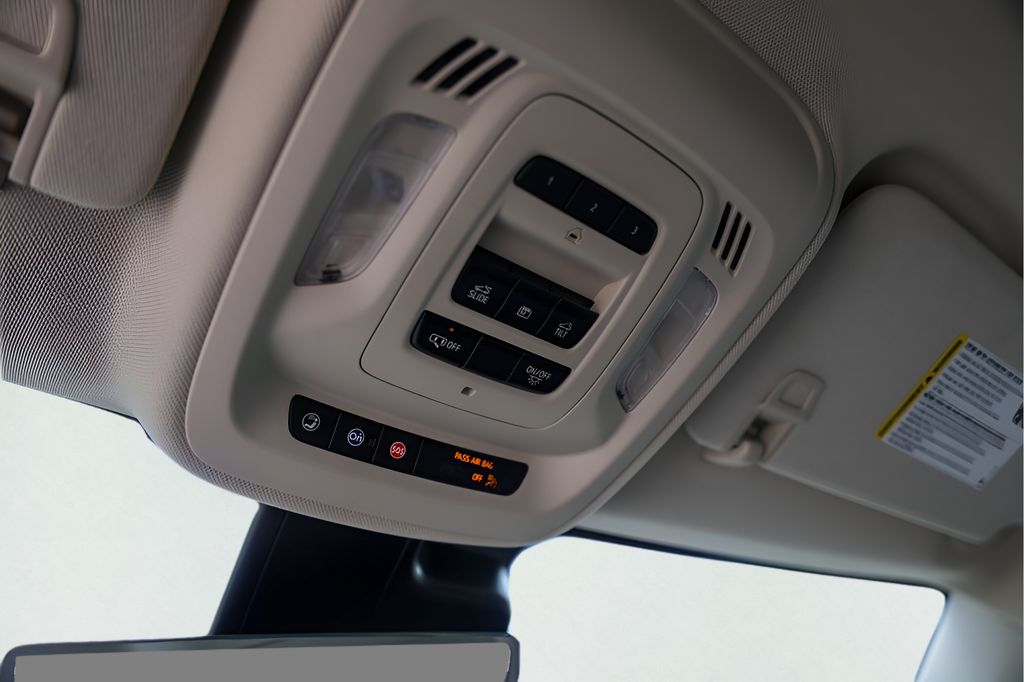 Used Car 2023 Buick Envision  Avenir For Sale Under $35,000 In Austin, Texas