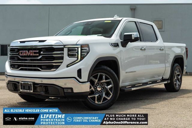 2022 GMC Sierra 1500 SLT Crew Cab RWD