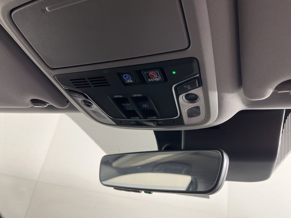 Thumbnail: 2021 Honda Pilot - 14