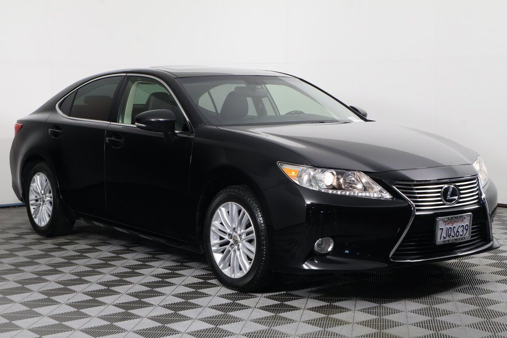 Thumbnail: 2014 Lexus ES - 3
