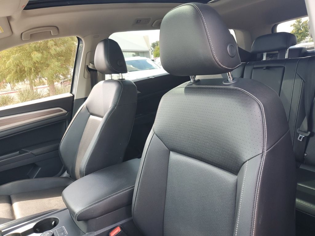 Used Car 2021 Volkswagen Atlas  3.6l V6 Se W/technology For Sale Under $30,000 In Austin, Texas