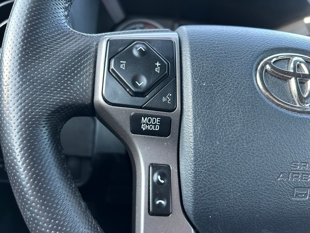 2020 Toyota Tacoma SR 19