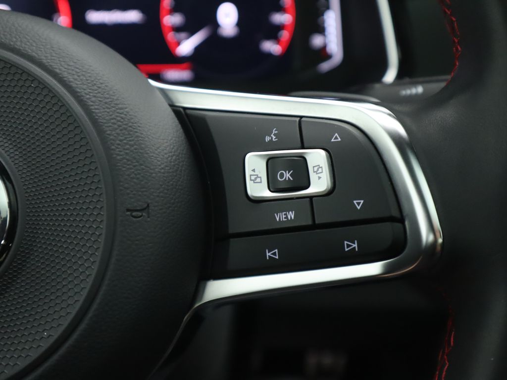 Thumbnail: 2021 Volkswagen Jetta - 12