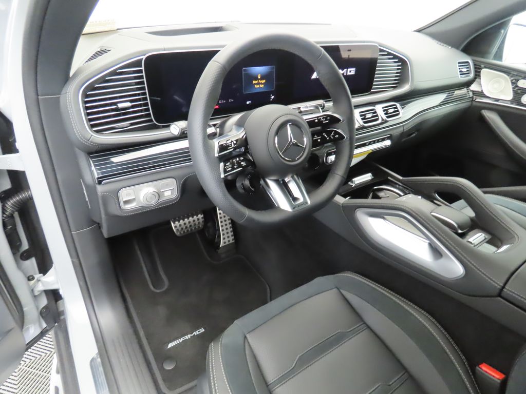 Thumbnail: 2026 Mercedes-Benz GLE - 10