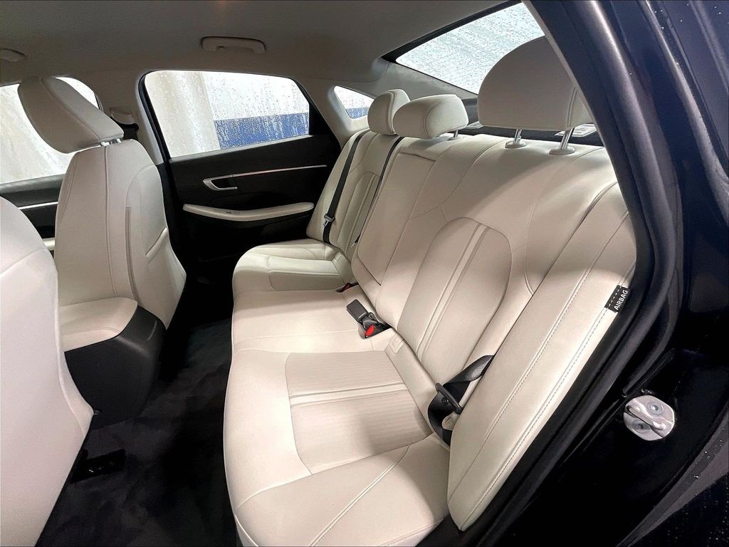 2025 Hyundai Sonata — photo 15