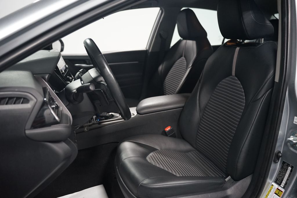 Thumbnail: 2024 Toyota Camry - 12