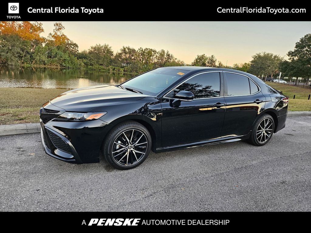 2024 Toyota Camry SE -
                Orlando, FL