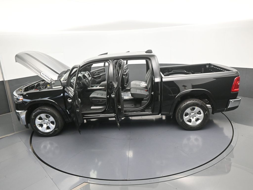 New 2026 Diamond Black Crystal Pearlcoat Ram Big Horn/Lone Star image 60