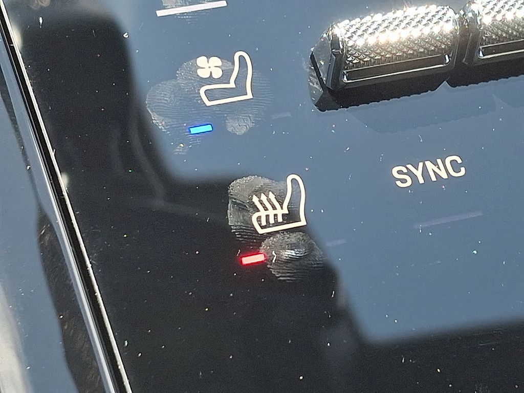 Thumbnail: 2025 Porsche Panamera - 24