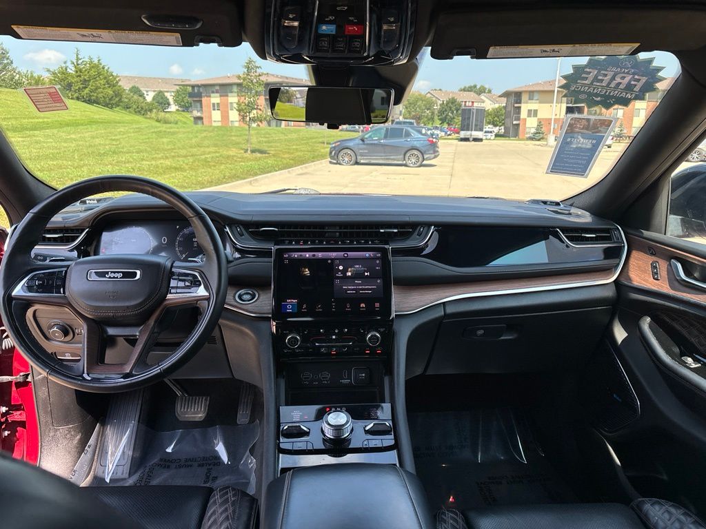 Used 2023 Jeep Grand Cherokee SUV