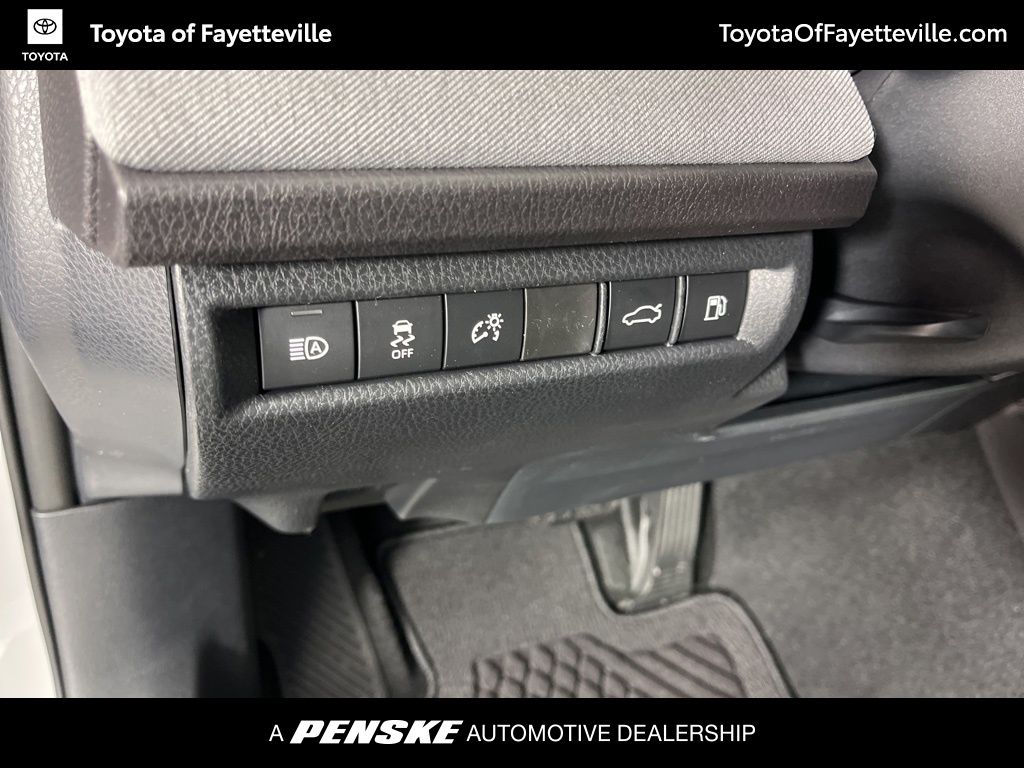 Thumbnail: 2026 Toyota Camry - 27