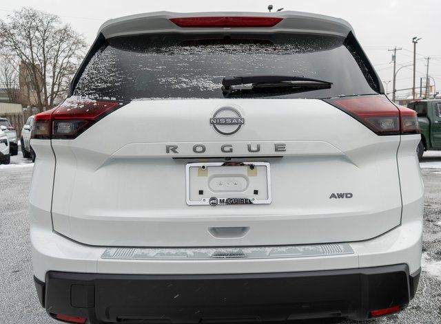 2026 Nissan Rogue SV - 5