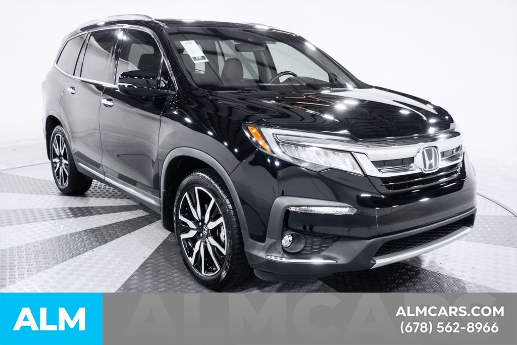 Used 2021 Black Honda Touring image 9