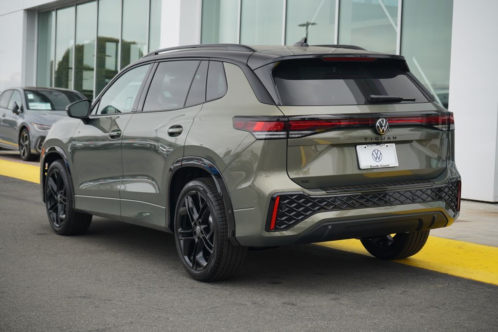 Thumbnail: 2026 Volkswagen Tiguan - 3