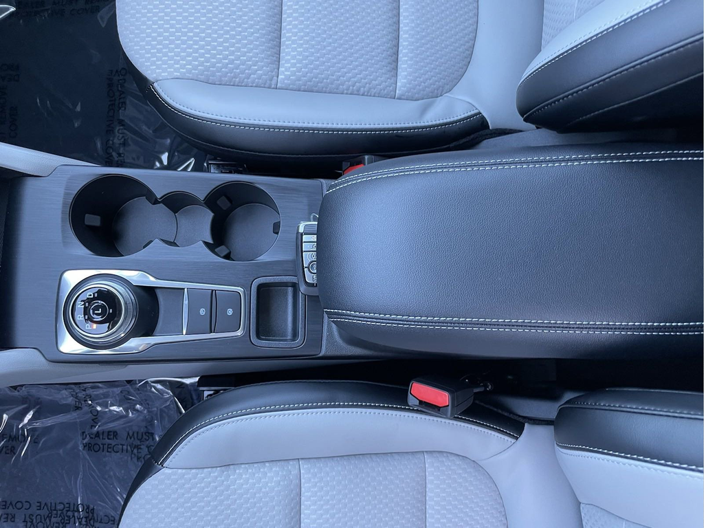 Certified Used 2024 Red Ford Base image 28