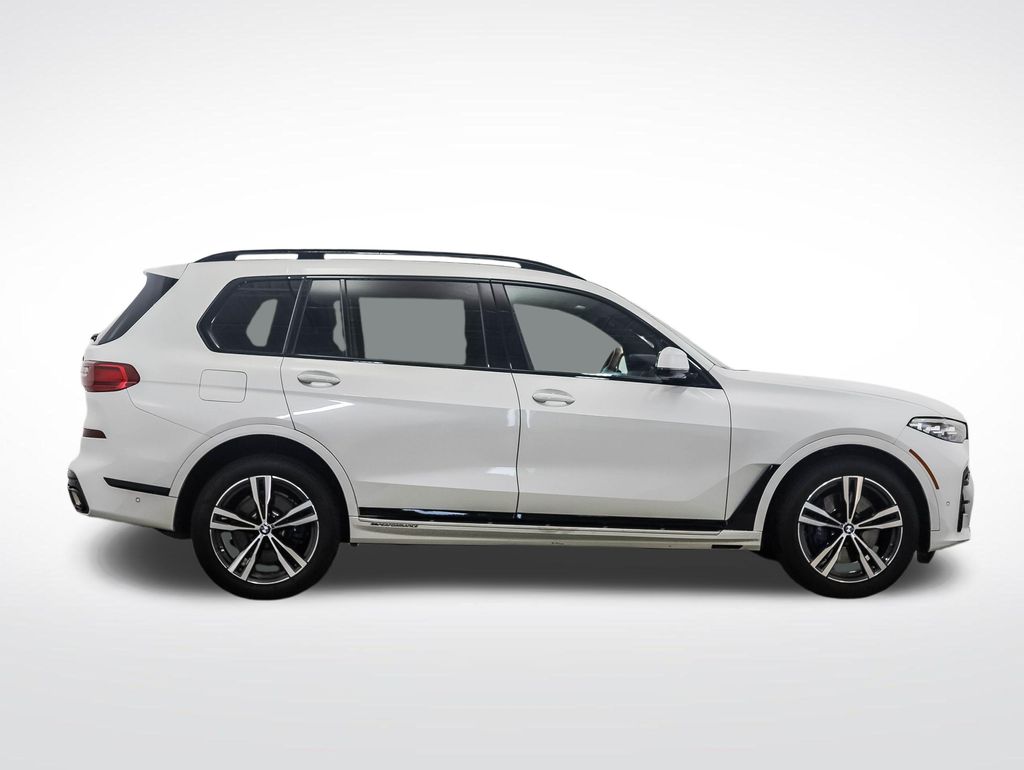 Thumbnail: 2022 BMW X7 - 6